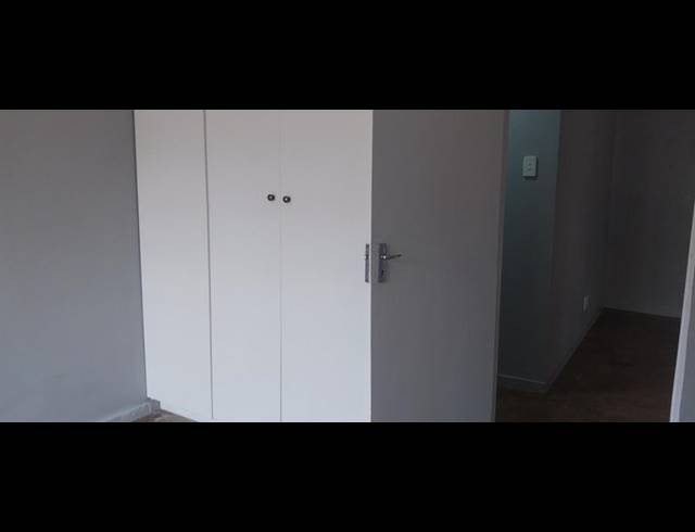 1 BEDROOM PROPERTY TO RENT IN ILLIONDALE